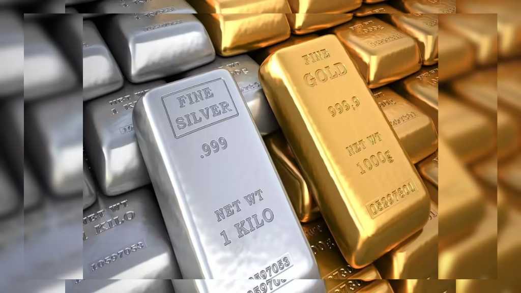 silver up 2.7 percent gold marginal rise on mcx amid wedding season in india
