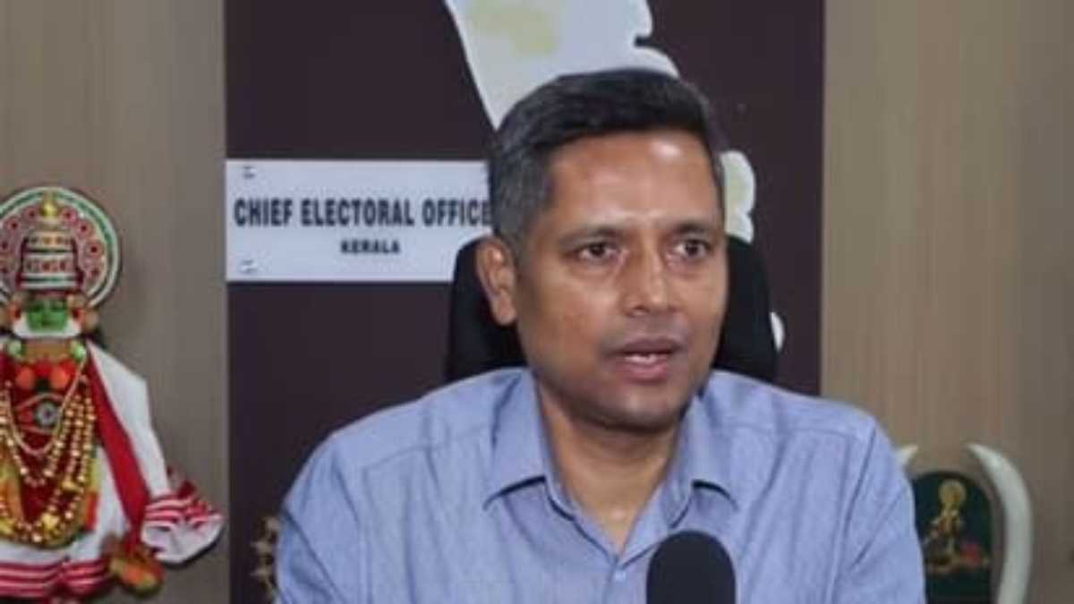 kerala ec letter controversy action against officer clerical error election commission